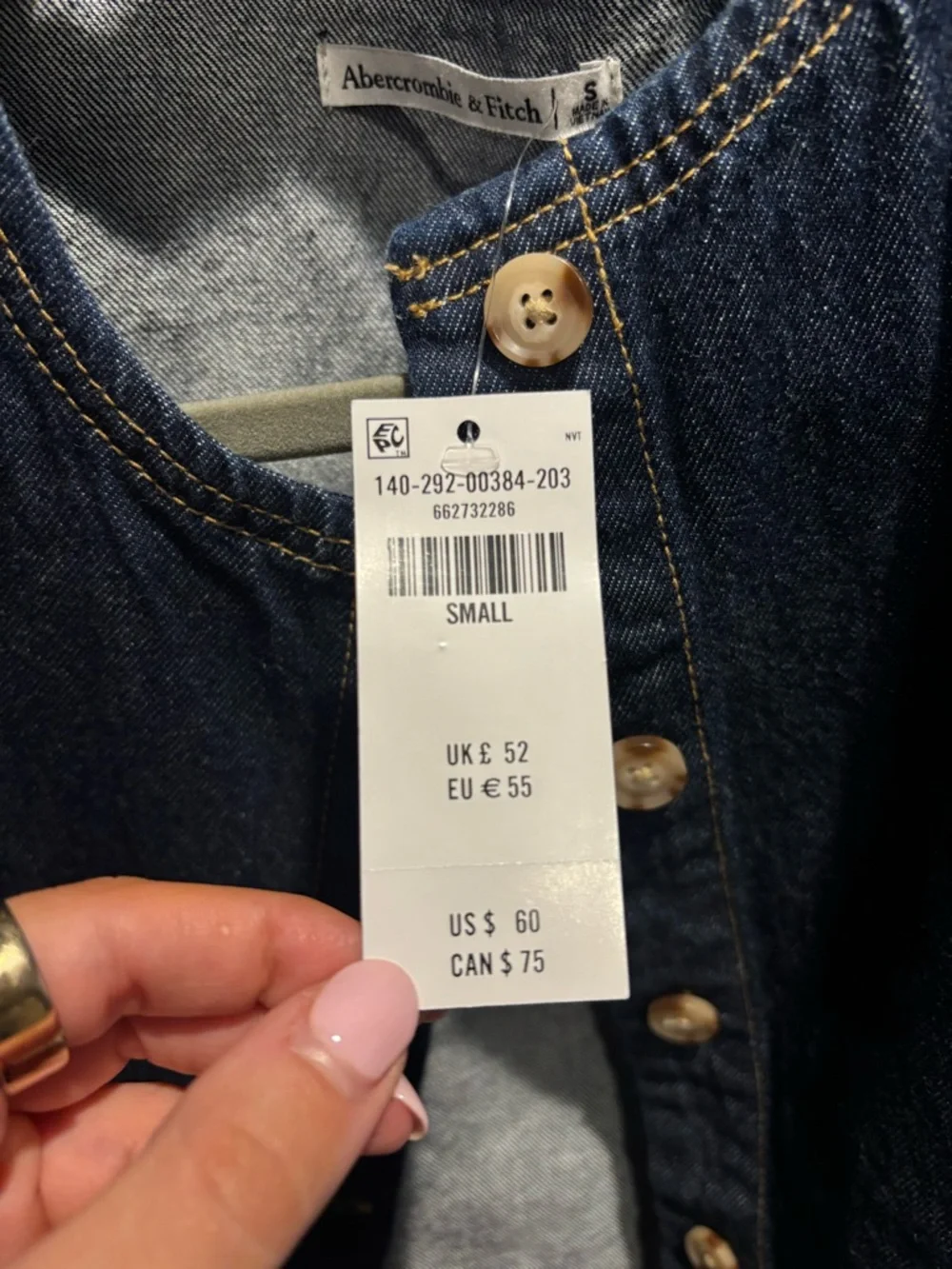 Abercrombie & Fitch Dark Blue Denim Button Front Top - Picture 3 of 3